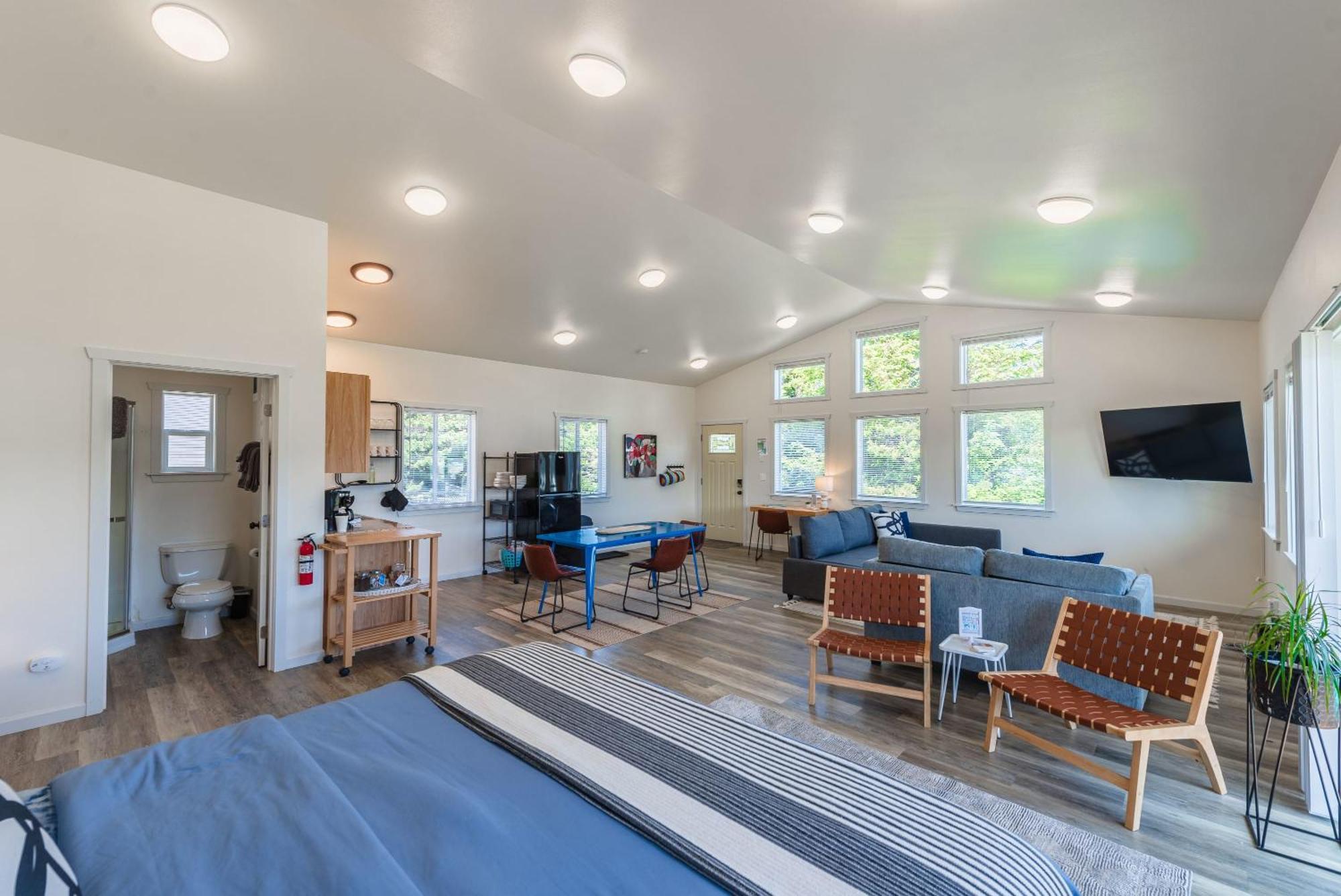 #Stayinmydistrict Oceanview Studio Loft 포트오르포드 외부 사진