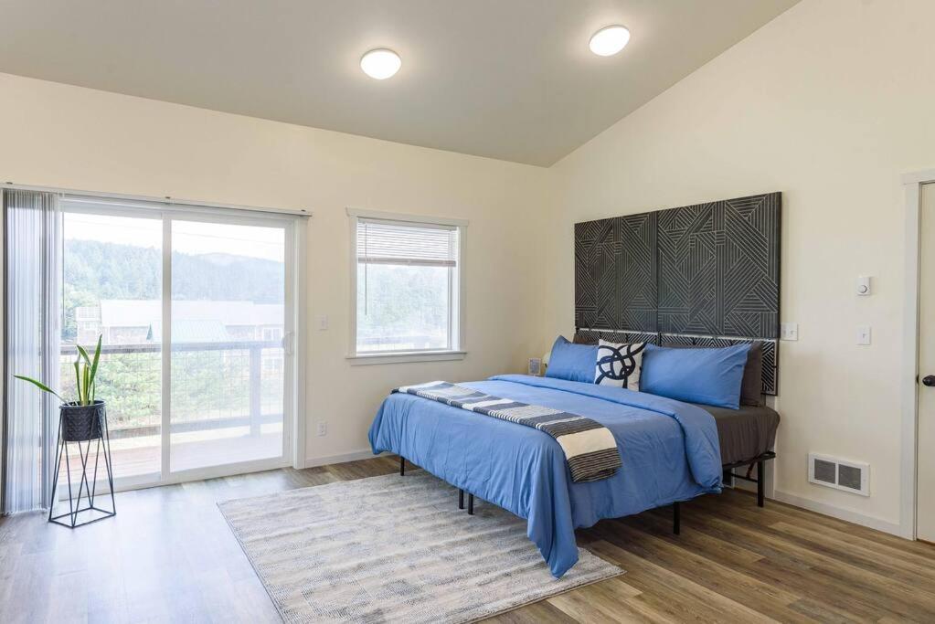 #Stayinmydistrict Oceanview Studio Loft 포트오르포드 외부 사진